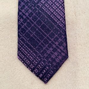 Calvin Klein Silk tie